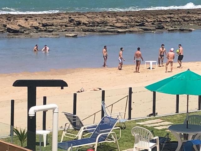 Casa A Beira Mar Com 4 Suites E Muito Conforto Порту-де-Галиньяш Экстерьер фото
