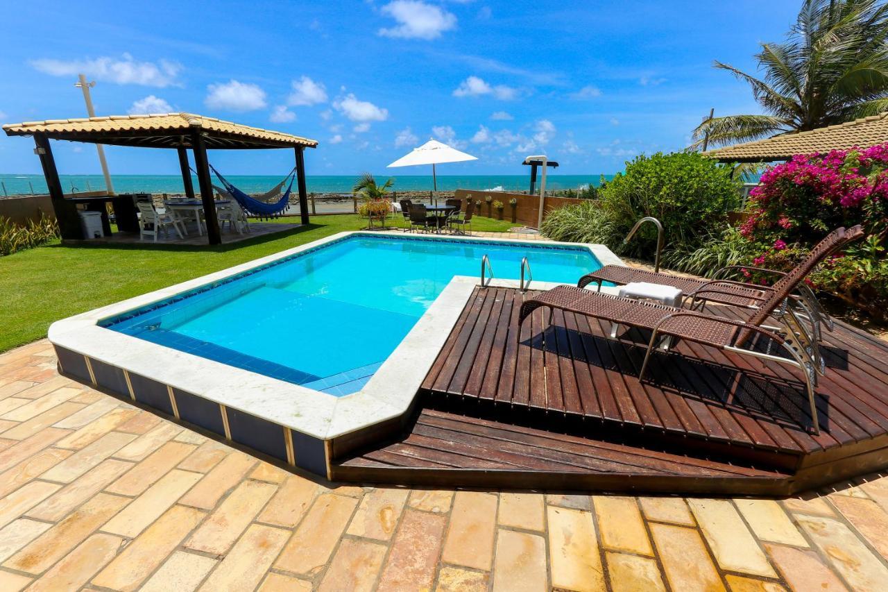 Casa A Beira Mar Com 4 Suites E Muito Conforto Порту-де-Галиньяш Экстерьер фото